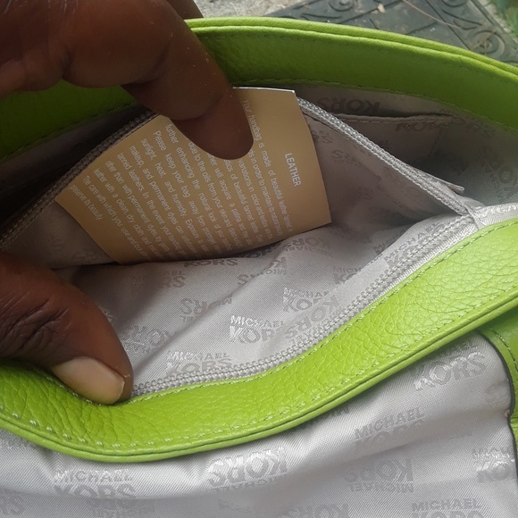 Purse - Picture 3 of 3